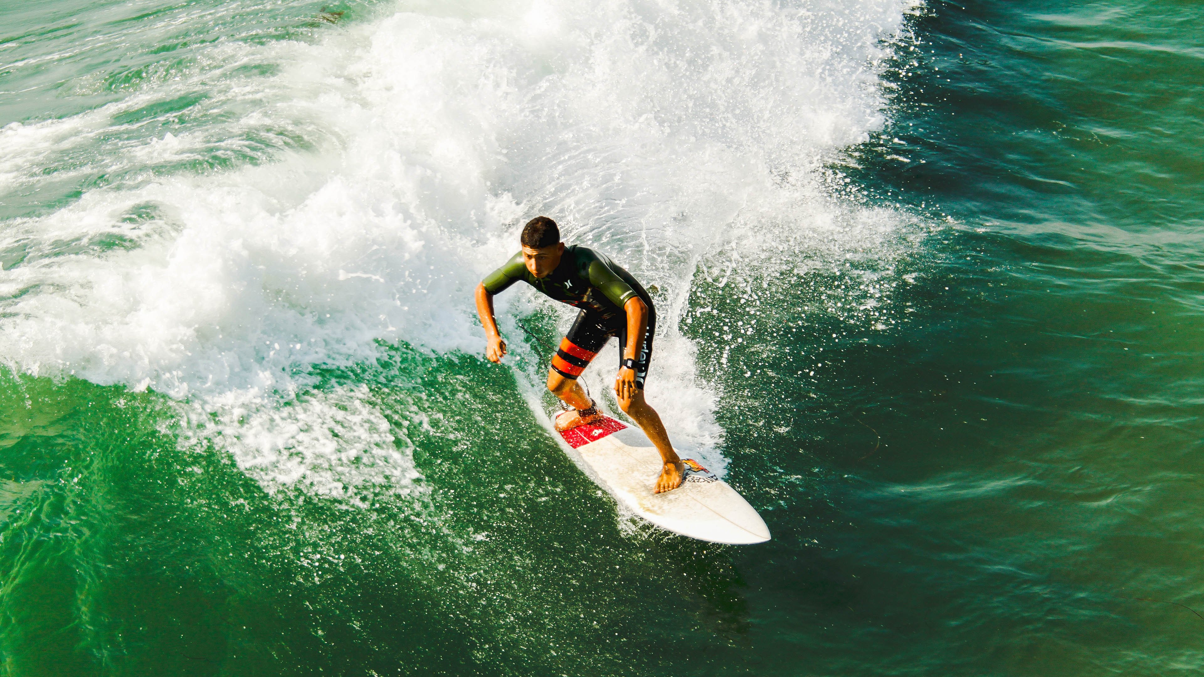 哈兰德连续二十场比赛得分超过晋级下一阶段，SKT不断突破！气势如虹延续